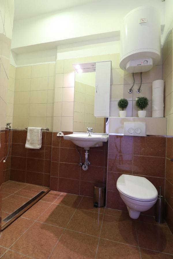 Apartment Vlado เวอร์ซาร์ ภายนอก รูปภาพ