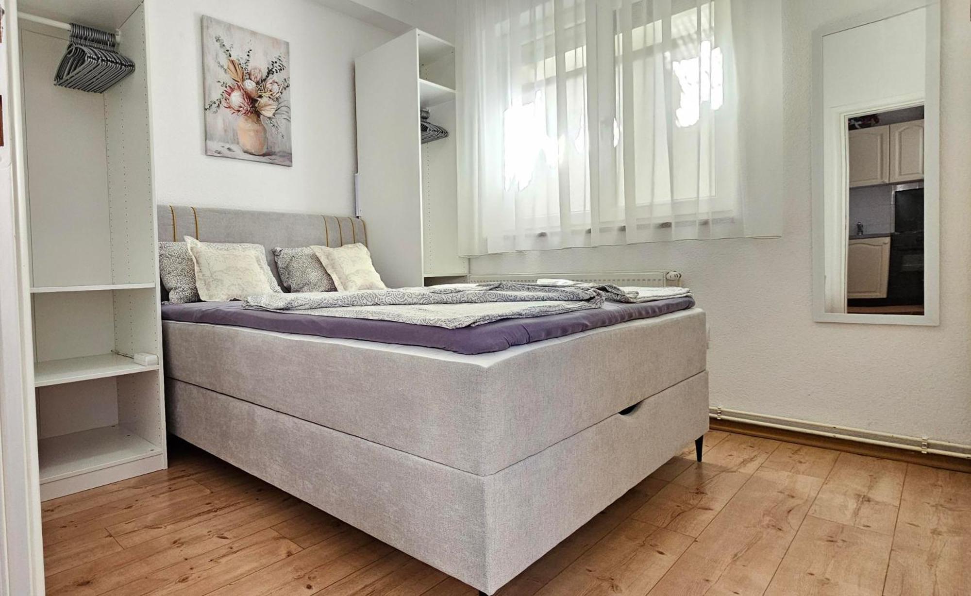 Apartment Vlado เวอร์ซาร์ ภายนอก รูปภาพ